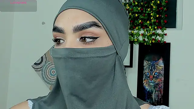 Snapshot of Maissa_Alabi chatting on November 23, 5:02 pm Maissa Alabi online show from November 23, 5:02 pm