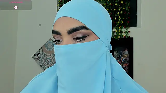 Snapshot of Maissa_Alabi chatting on November 29, 4:10 pm Maissa Alabi online show from November 29, 4:10 pm