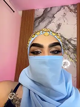 Snapshot of Maissa_Alabi chatting on May 12, 6:38 pm Maissa Alabi online show from May 12, 6:38 pm