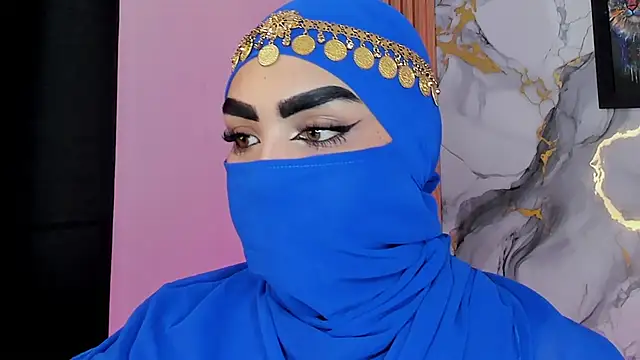 Snapshot of Maissa_Alabi chatting on June 4, 6:58 pm Maissa Alabi online show from June 4, 6:58 pm