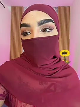 Maissa Alabi online show from July 27, 7:32 pm