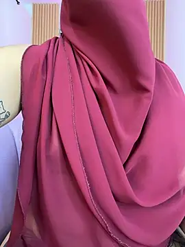 Maissa Alabi online show from August 3, 8:23 pm