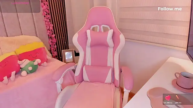 tamy xoo online show from December 20, 6:15 pm