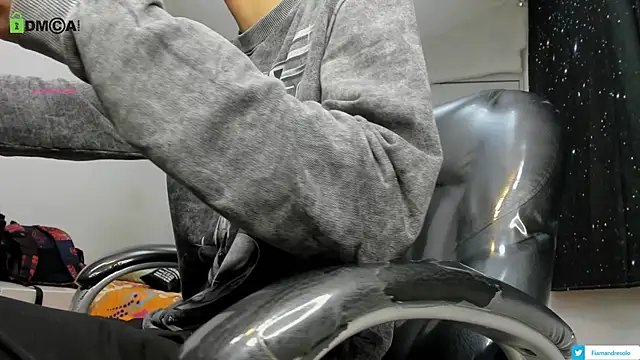 HarolddXL online show from September 17, 1:13 pm