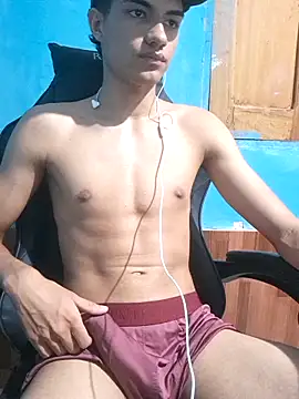 Snapshot of Arthurfer2 chatting on March 15, 2:28 am Arthurfer2 online show from March 15, 2:28 am