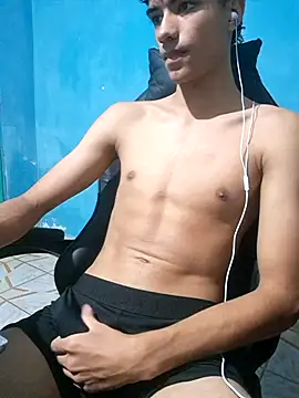 Snapshot of Arthurfer2 chatting on March 16, 2:50 am Arthurfer2 online show from March 16, 2:50 am