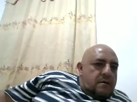 Snapshot of Sr_JakoXXXX chatting on February 3, 3:31 am Sr JakoXXXX online show from February 3, 3:31 am