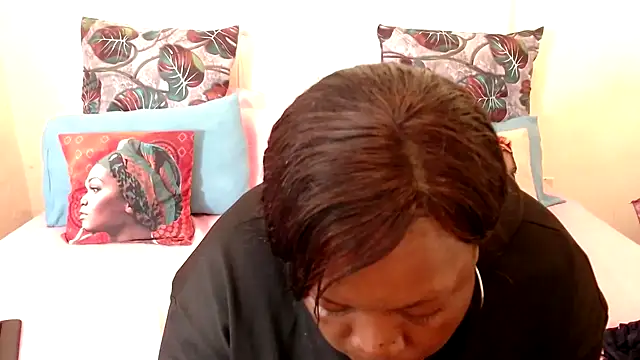 Snapshot of omalicha98 chatting on February 17, 5:58 am omalicha98 online show from February 17, 5:58 am