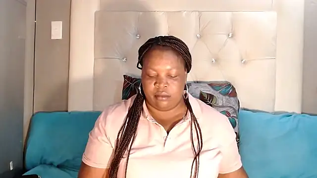 omalicha98 online show from February 21, 5:30 am