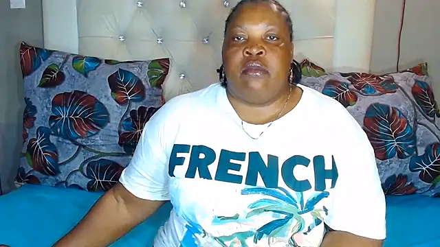 Snapshot of omalicha98 chatting on July 17, 6:53 am omalicha98 online show from July 17, 6:53 am