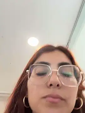 Snapshot of MartinaSooler chatting on February 7, 7:49 pm MartinaSooler online show from February 7, 7:49 pm