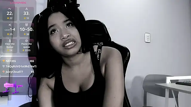 Snapshot of BrigitteRoy_ chatting on July 15, 3:12 am BrigitteRoy online show from July 15, 3:12 am