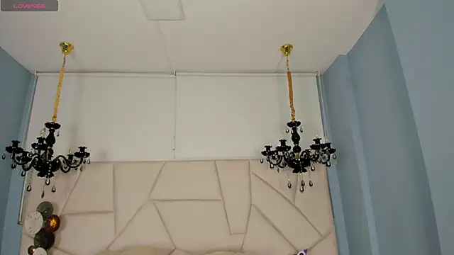 Aitana Hilton  online show from November 1, 11:34 am