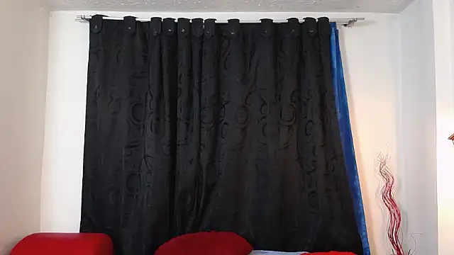 Snapshot of zahra_Jalid chatting on January 31, 8:54 pm zahra Jalid online show from January 31, 8:54 pm