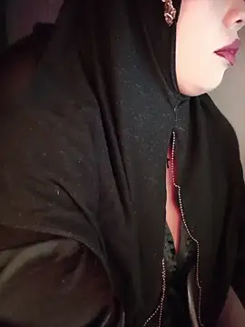 Snapshot of zahra_Jalid chatting on May 30, 10:51 pm zahra Jalid online show from May 30, 10:51 pm