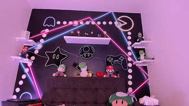 SabrinaSpell  online show from February 18, 2:59 pm