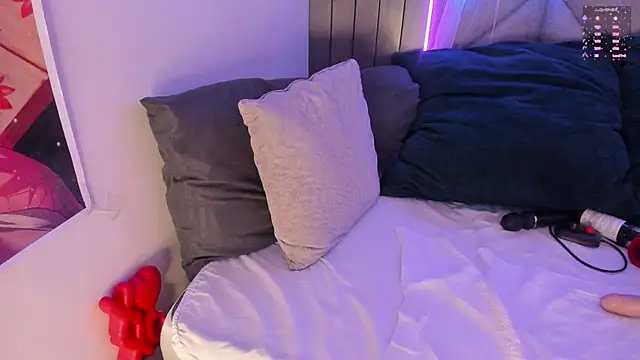 SabrinaSpell  online show from February 23, 6:01 pm