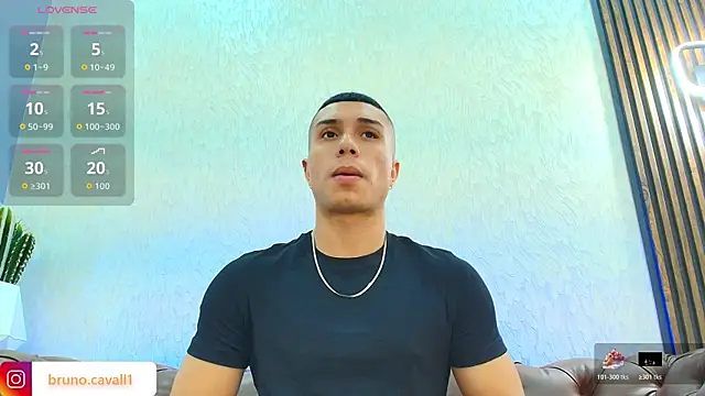 Snapshot of bruno_cavalli chatting on June 16, 6:32 pm bruno cavalli online show from June 16, 6:32 pm