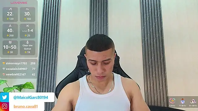 Snapshot of bruno_cavalli chatting on July 18, 5:50 pm bruno cavalli online show from July 18, 5:50 pm