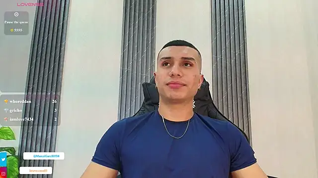 Snapshot of bruno_cavalli chatting on July 24, 12:19 am bruno cavalli online show from July 24, 12:19 am