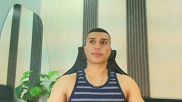 Snapshot of bruno_cavalli chatting on July 30, 5:56 pm bruno cavalli online show from July 30, 5:56 pm