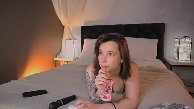 Bella Alita online show from October 23, 8:18 pm