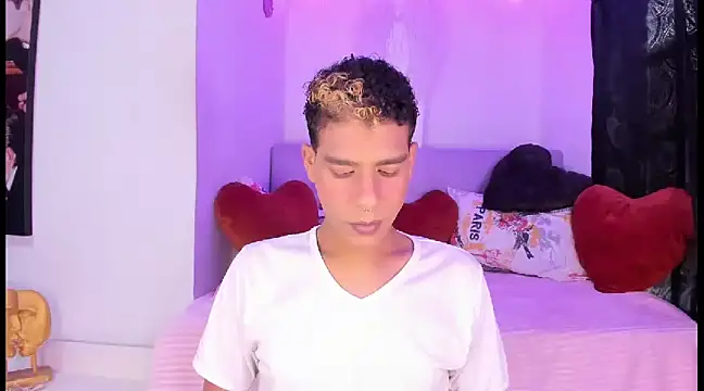 Ethan Boyy online show from February 11, 4:02 pm