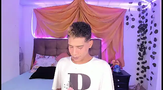 Ethan Boyy online show from March 5, 12:38 am