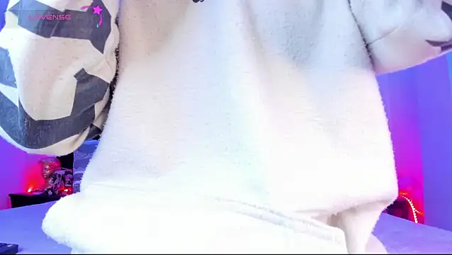 Ethan Boyy online show from April 28, 6:02 pm
