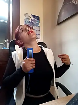 AnonymousGirl online show from March 12, 8:52 pm