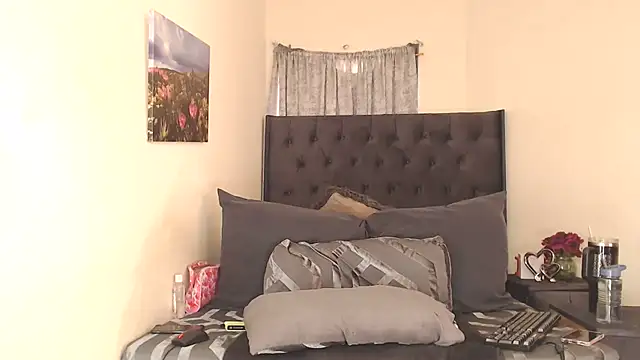 Snapshot of BarbieLadie chatting on November 12, 9:32 am BarbieLadie online show from November 12, 9:32 am