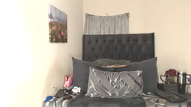 Snapshot of BarbieLadie chatting on November 13, 11:36 pm BarbieLadie online show from November 13, 11:36 pm