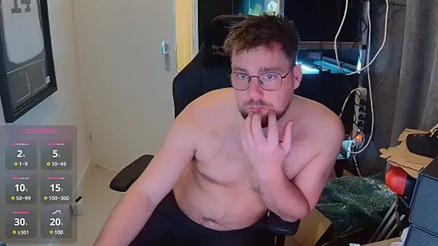 Snapshot of justinitt chatting on January 28, 7:00 am justinitt online show from January 28, 7:00 am