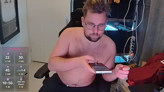 Snapshot of justinitt chatting on January 28, 9:19 pm justinitt online show from January 28, 9:19 pm