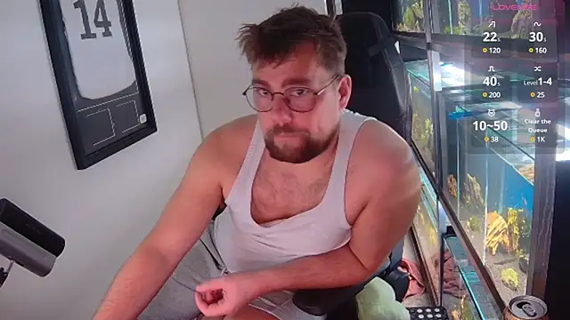 Snapshot of justinitt chatting on February 26, 6:00 pm justinitt online show from February 26, 6:00 pm