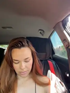 Kelley Allie online show from June 17, 9:01 am
