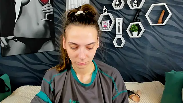 annabishop online show from February 10, 3:13 am