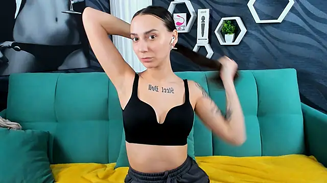 annabishop online show from February 20, 11:31 am