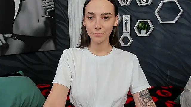 annabishop online show from February 25, 3:20 am