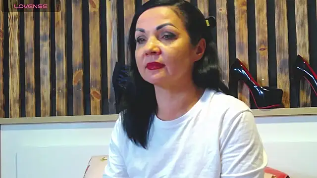 Snapshot of Tory_Lovi chatting on December 20, 12:12 pm Tory Lovi online show from December 20, 12:12 pm