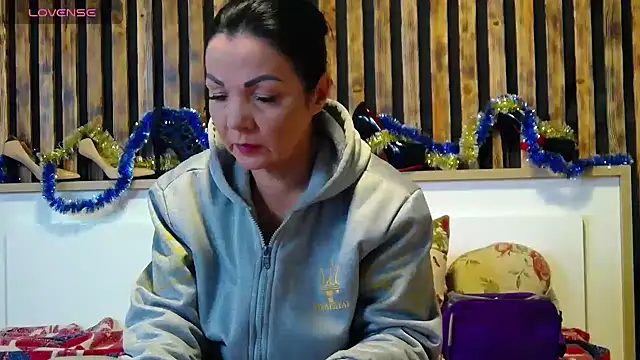 Snapshot of Tory_Lovi chatting on January 12, 5:45 am Tory Lovi online show from January 12, 5:45 am