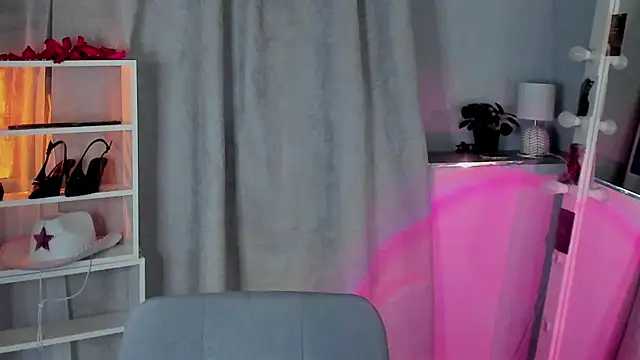 Sahara Shields online show from May 6, 10:31 am