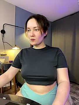 Snapshot of Kiss_My_Body chatting on September 30, 6:46 pm Kiss My Body online show from September 30, 6:46 pm