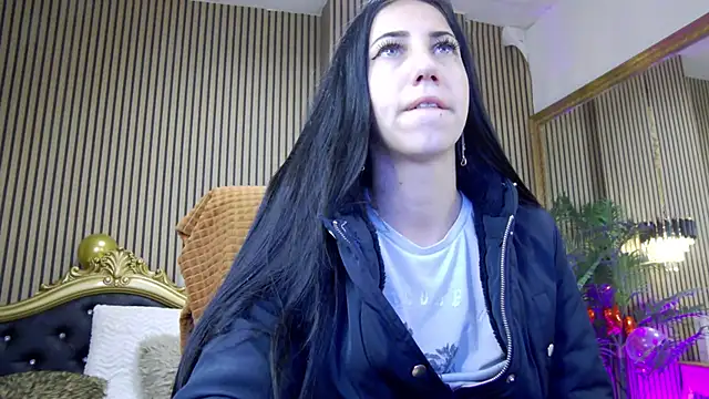 KeylaBlair online show from February 14, 3:58 pm