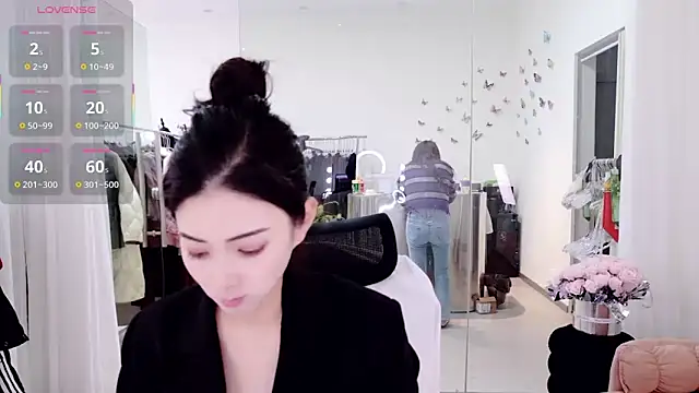 Snapshot of miaomiao-777 chatting on May 9, 11:10 pm miaomiao-777 online show from May 9, 11:10 pm