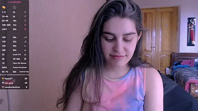 Snapshot of _Roselina_ chatting on January 31, 9:16 am Roselina online show from January 31, 9:16 am