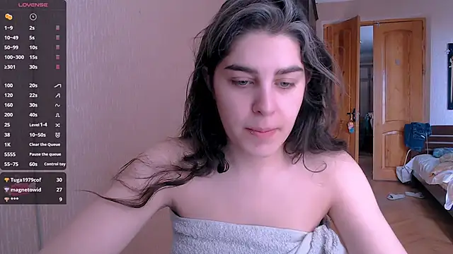 Snapshot of _Roselina_ chatting on February 2, 7:30 am Roselina online show from February 2, 7:30 am