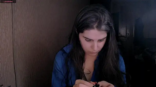 Snapshot of _Roselina_ chatting on February 6, 3:09 pm Roselina online show from February 6, 3:09 pm