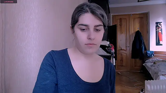 Snapshot of _Roselina_ chatting on February 10, 10:09 am Roselina online show from February 10, 10:09 am