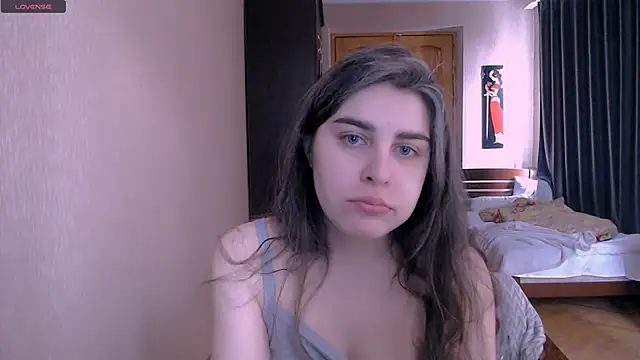 Snapshot of _Roselina_ chatting on March 2, 7:10 am Roselina online show from March 2, 7:10 am